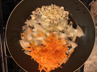 Šči su kiaulienos kaulais Žingsnis 4