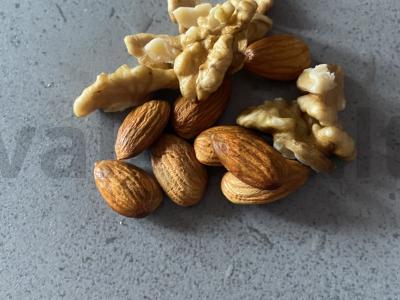 PP apkepas su žiedine kopūstu, riešutais ir brokoliais Žingsnis 1