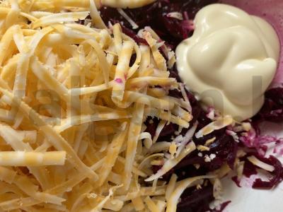 Vasaros brusketė su virtomis burokėliais Žingsnis 3