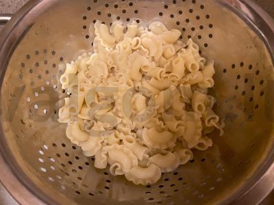 Makaronai „kriauklės“ su faršu namuose Žingsnis 5