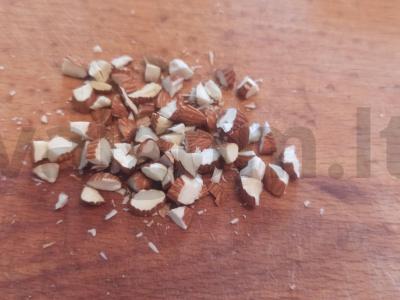 Kozinakai su sėklomis ir migdolais Žingsnis 1