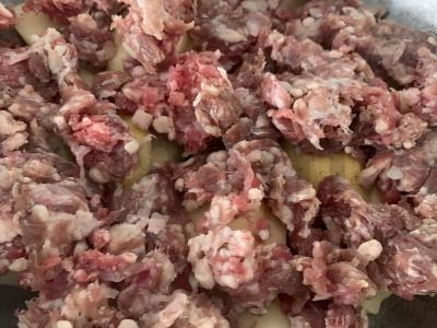 Mėsos apkepas su bulvėmis, pievagrybiais ir sūriu Žingsnis 2