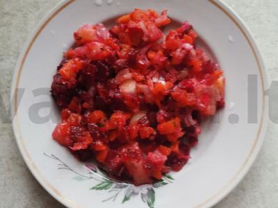 Naudingas vyniotinis pagrindine nuotrauka