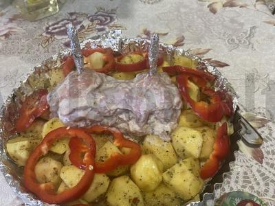 Kepti šlaunelės su bulvėmis Žingsnis 5