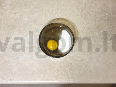 Avižinių dribsnių brownies su bananais ir vyšniomis Žingsnis 2