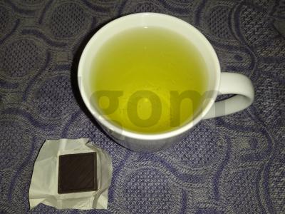 Arbata su medetkomis ir ramunėlėmis pagrindine nuotrauka