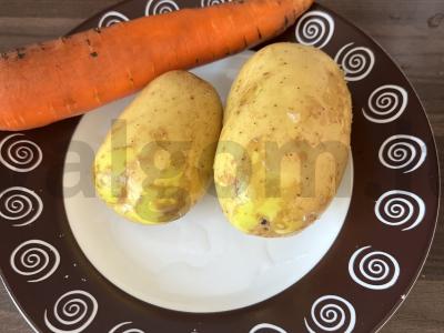 Tuno sluoksniuotas salotas Žingsnis 1