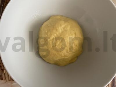 Vatrushkos su varške ant trynių Žingsnis 4