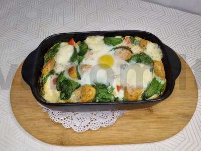 Frittata su mocarela ir špinatais pagrindine nuotrauka