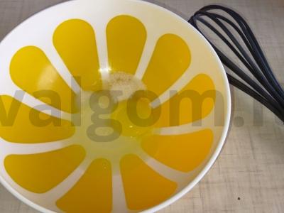 Blynai su kefyru ir ryžių miltais Žingsnis 1