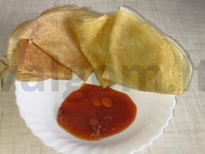 Blynai su kefyru ir ryžių miltais pagrindine nuotrauka