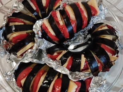 Baklažanai, kepti orkaitėje su sūriu ir pomidorais Žingsnis 4