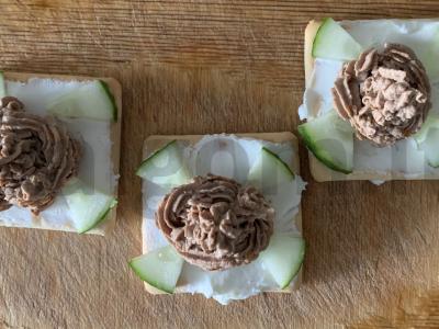 Kanarė su vištienos kepenėlių paštetu Žingsnis 3