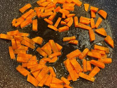 Makaronai su mėsa ir daržovėmis Žingsnis 2