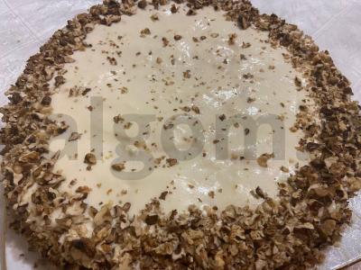 Biskvitas su tarkuota morkų ir citrinos žievele pagrindine nuotrauka