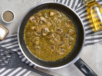 Vegetariška pasta su grybais Žingsnis 2