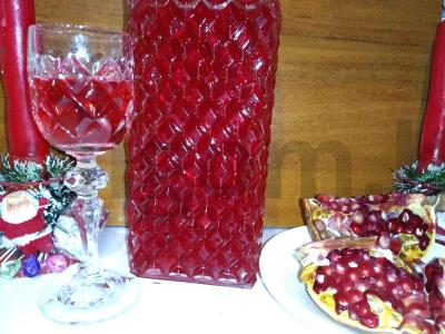 Granatų tinktūra su apelsinu ir citrina pagrindine nuotrauka