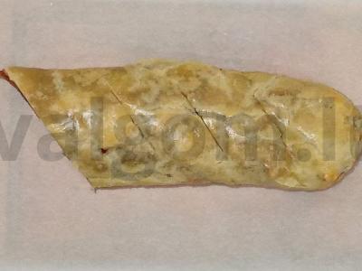 Namų paprastas obuolių štrudelis pagrindine nuotrauka