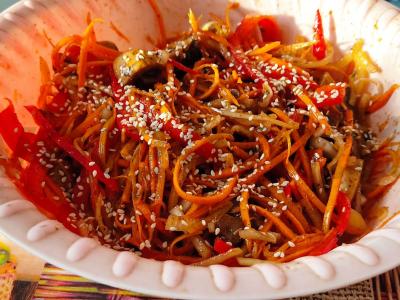 Korejiškai marinuoti pievagrybiai Žingsnis 4