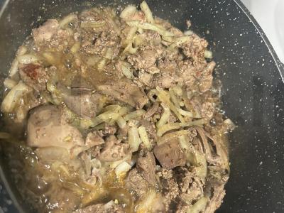 Vištienos kepenėlės grietinėlės padaže Žingsnis 2