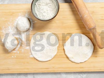 Pyragėliai su slyvomis Žingsnis 3