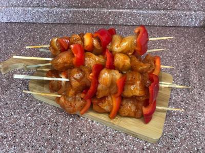 Vištienos krūtinėlė su paprikomis ant iešmelių Žingsnis 4