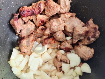 Jautiena troškinta aluje Žingsnis 3