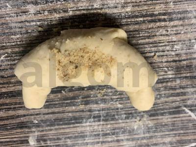 Kruasanai su varškės ir riešutų įdaru „Desertinis“ Žingsnis 9