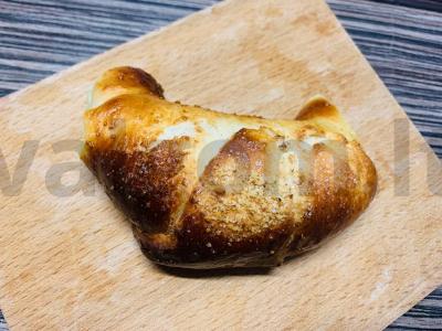 Kruasanai su varškės ir riešutų įdaru „Desertinis“ pagrindine nuotrauka