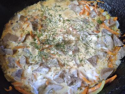 Troškintos kiaulės inkstai grietinėje su kuskusu Žingsnis 4