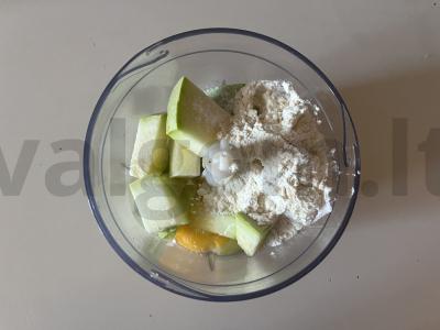 Cukinijų ritinys su sūrio įdaru Žingsnis 2