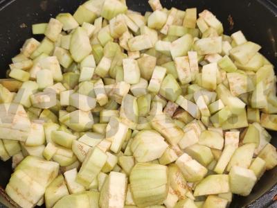 Baklažanų ikra su morkomis ir paprikomis Žingsnis 2