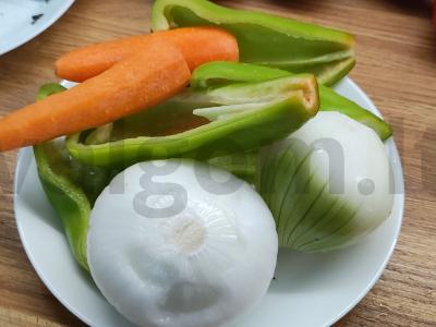 Baklažanų ikra su morkomis ir paprikomis Žingsnis 3