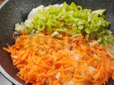 Baklažanų ikra su morkomis ir paprikomis Žingsnis 4