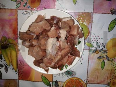 Sūrusis sriuba su kiauliena ir perliniu miežiu Žingsnis 1