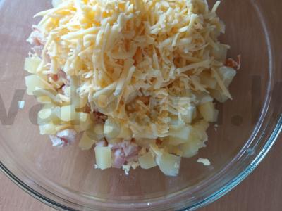 Vištienos, ananasų ir sūrio salotas Žingsnis 8