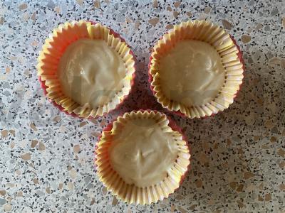 Namų keksiukai su aviečių uogiene Žingsnis 10