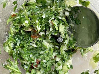 Kiaulienos šlaunelės karis kokosų piene Žingsnis 2