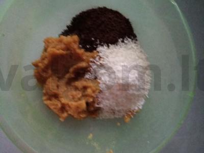 Veganinės „Piramidės“ saldainiai iš uogienės Žingsnis 1