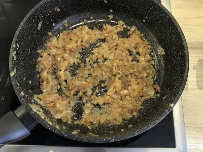 Blynai su vištienos kepenėlėmis Žingsnis 1