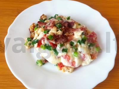 Švelnus omletas su kefyru „Gurmano pusryčiai“ pagrindine nuotrauka