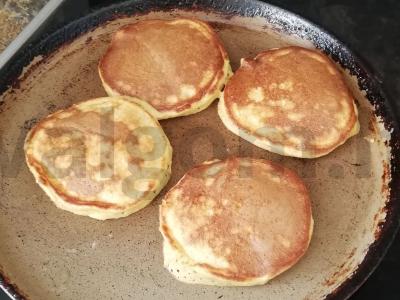 Blynai iš pieninės vaikų košės pagrindine nuotrauka