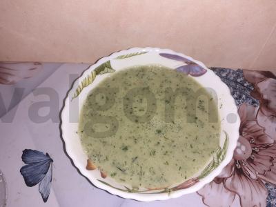 Šaltas sriuba su ivan-čiuo pagrindine nuotrauka