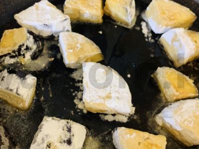 Salotas su traškiais baklažanais Žingsnis 5