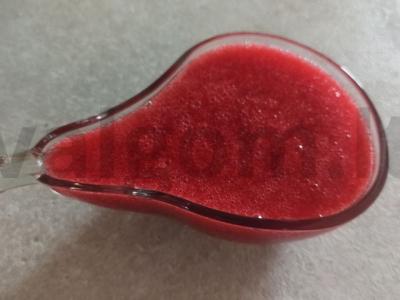 Raudonųjų serbentų želė su cukrumi iš kanų pagrindine nuotrauka