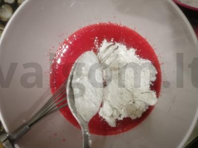 Raudonojo aksomo sausainiai Žingsnis 8