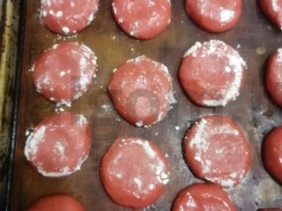 Raudonojo aksomo sausainiai Žingsnis 10