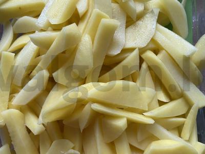 Vištienos blauzdelės su bulvytėmis kaimiškai Žingsnis 2