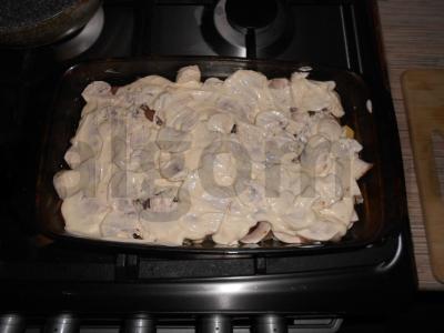 Bulvių apkepas su kiauliena, grybais ir prieskoniais Žingsnis 11