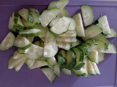 Salotos su keptu halumi Žingsnis 2